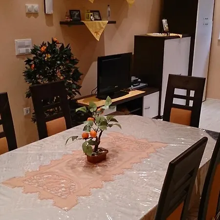 Апартаменти Urban *