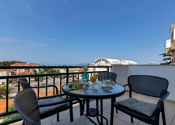 Urban Apartment Makarska