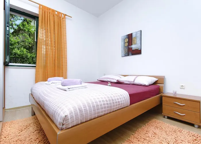 Apartment Urban Makarska